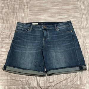 Kut From the Kloth Catherine boyfriend shorts